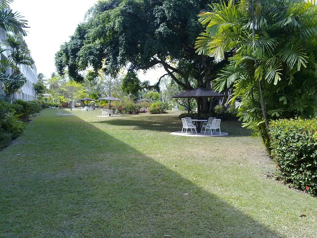 Condominium 220 Saint James Barbados